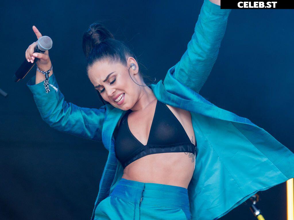 Anna Abreu Image 4431153