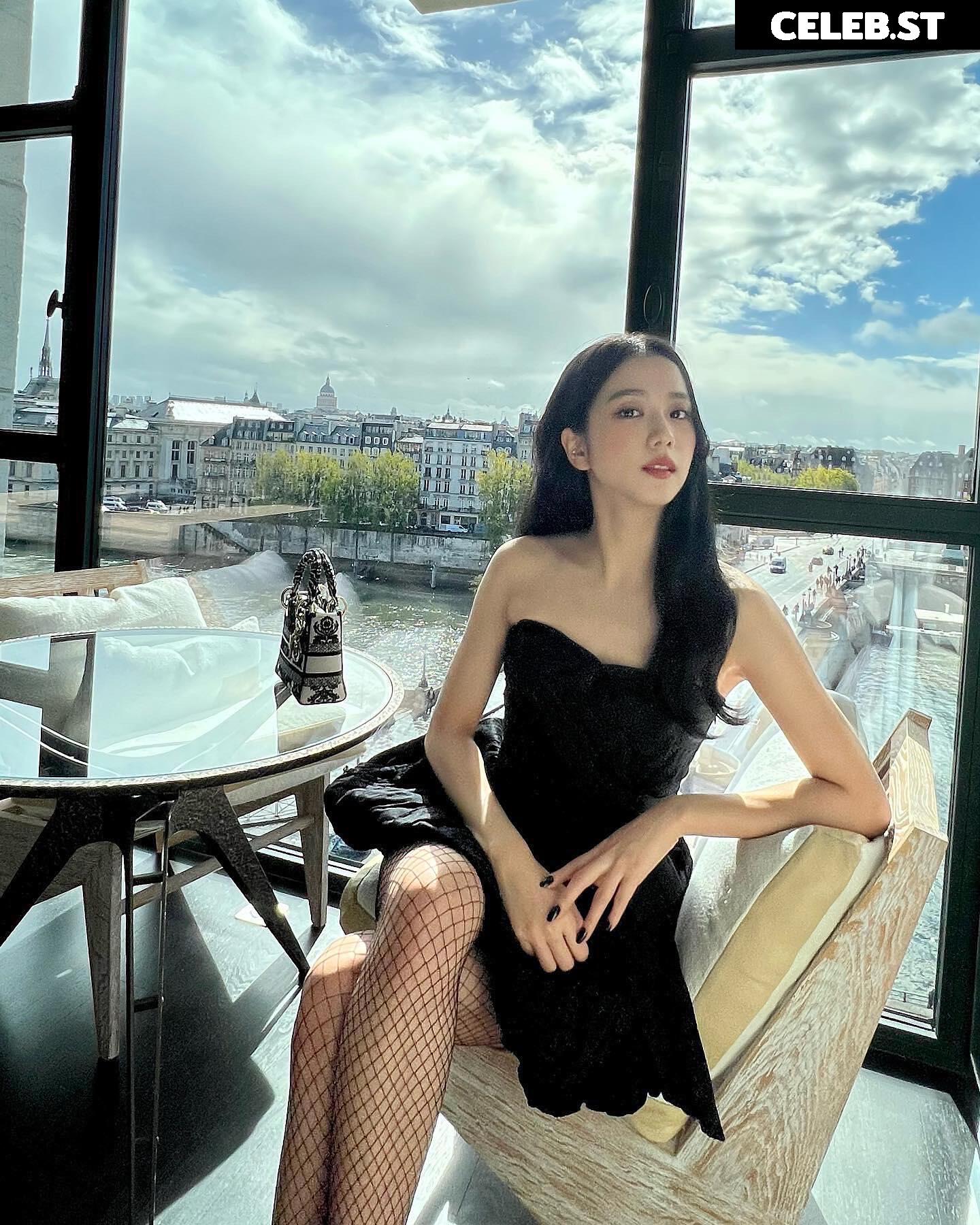 Jisoo  || - BLΛƆKPIИK ( BLACKPINK ) Image 4431245