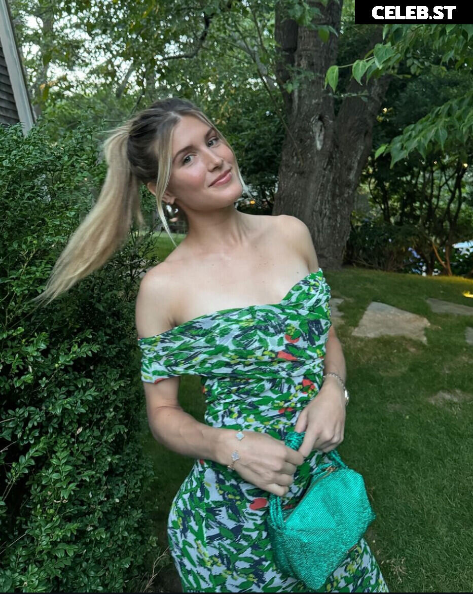 Eugenie "Genie" Bouchard Image 4432826