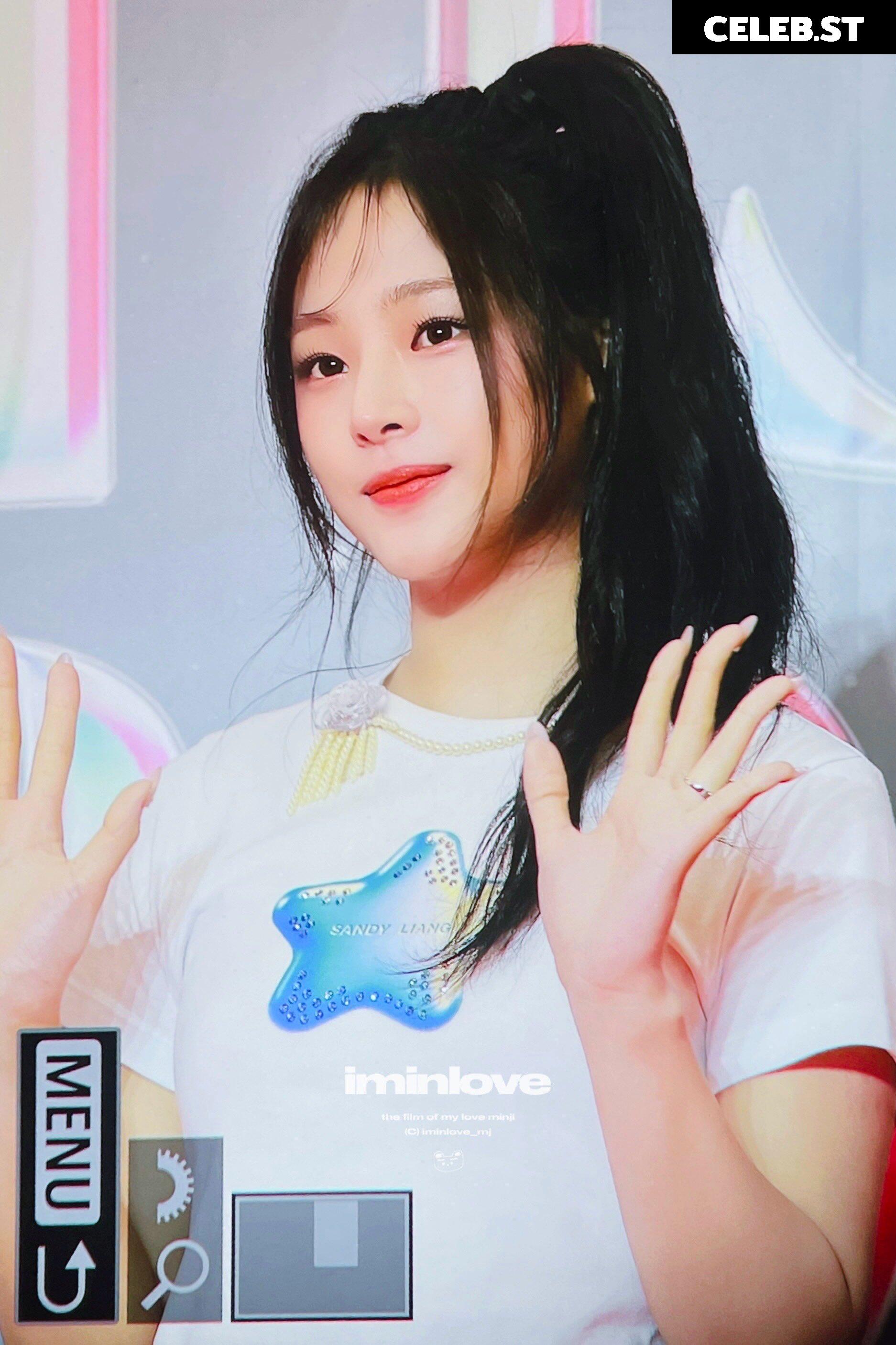 Minji (NewJeans) Image 4432448