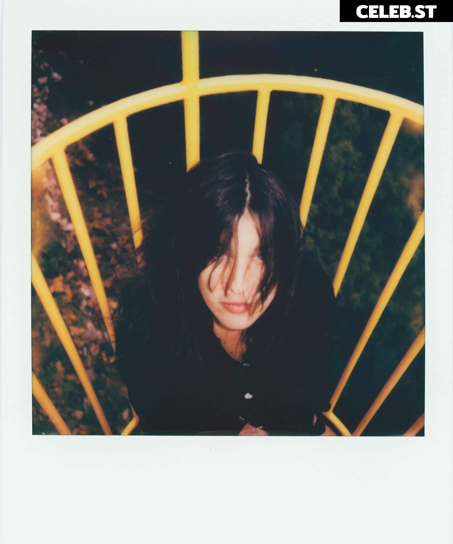 Rainey Qualley Image 4432658