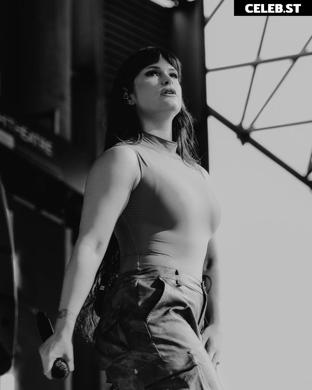 Courtney Laplante (Spiritbox Singer) Image 4432664