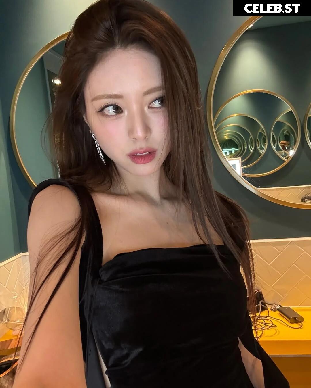 Yuna - ITZY (유나, Shin Yu Na) Image 4432149