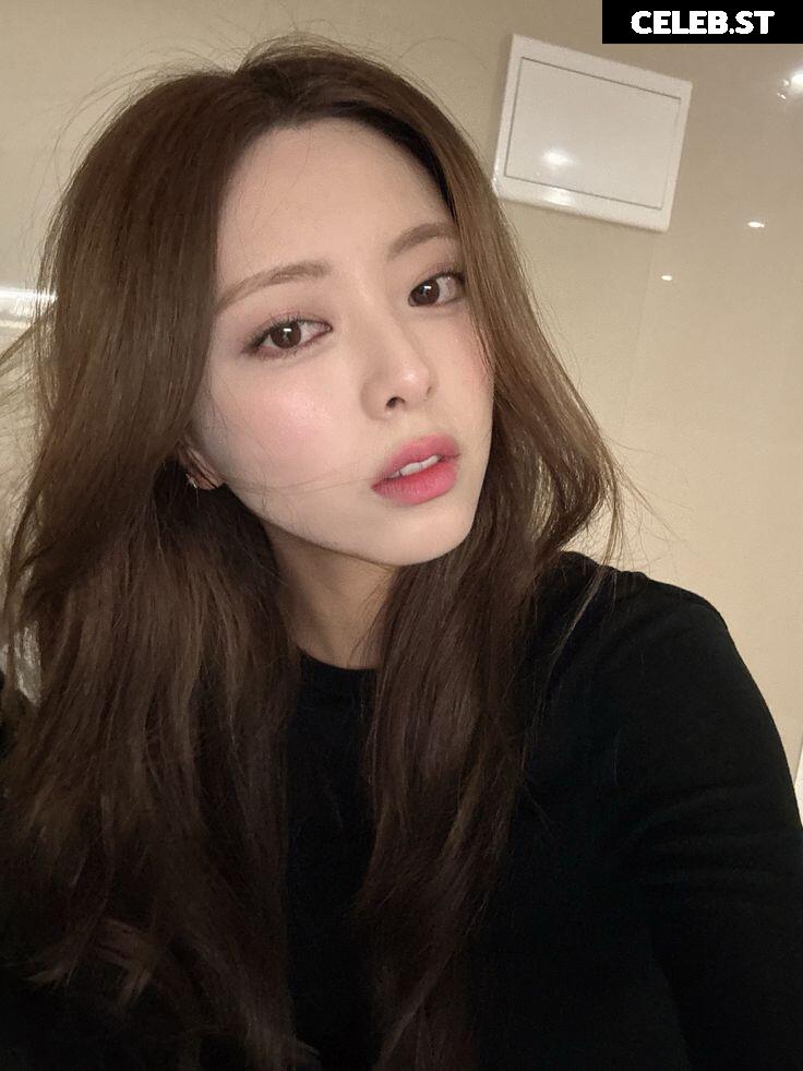 Yuna - ITZY (유나, Shin Yu Na) Image 4432328