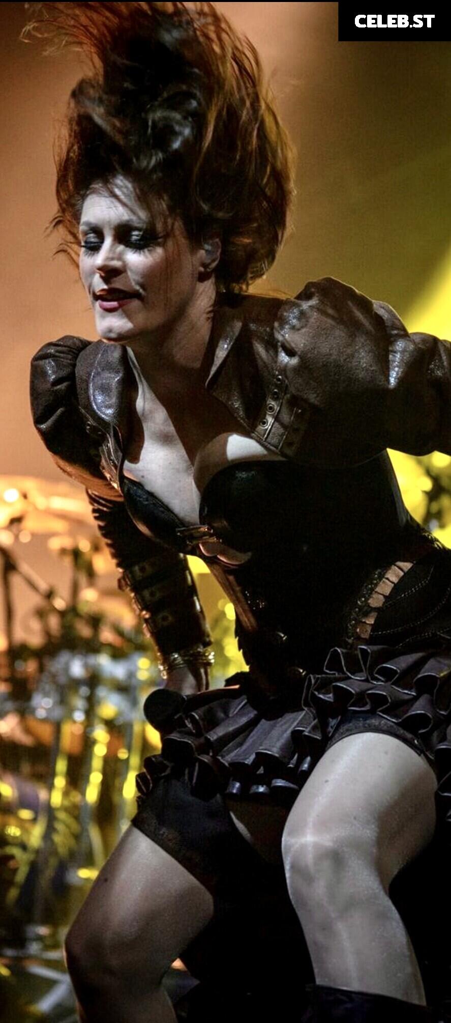 Women of Metal Image 4433810