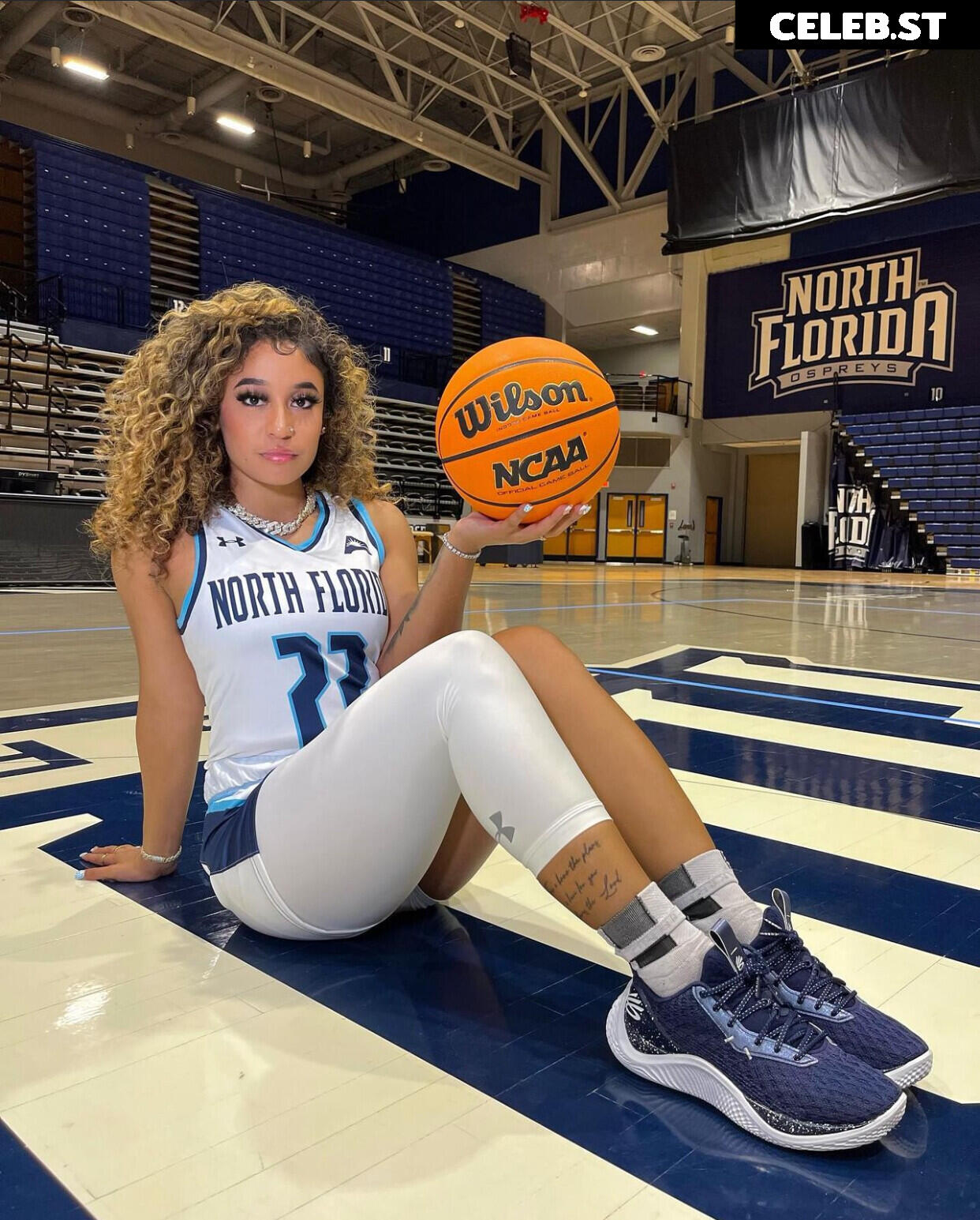 Lyric Swann / curlylyric22 Image 4433643
