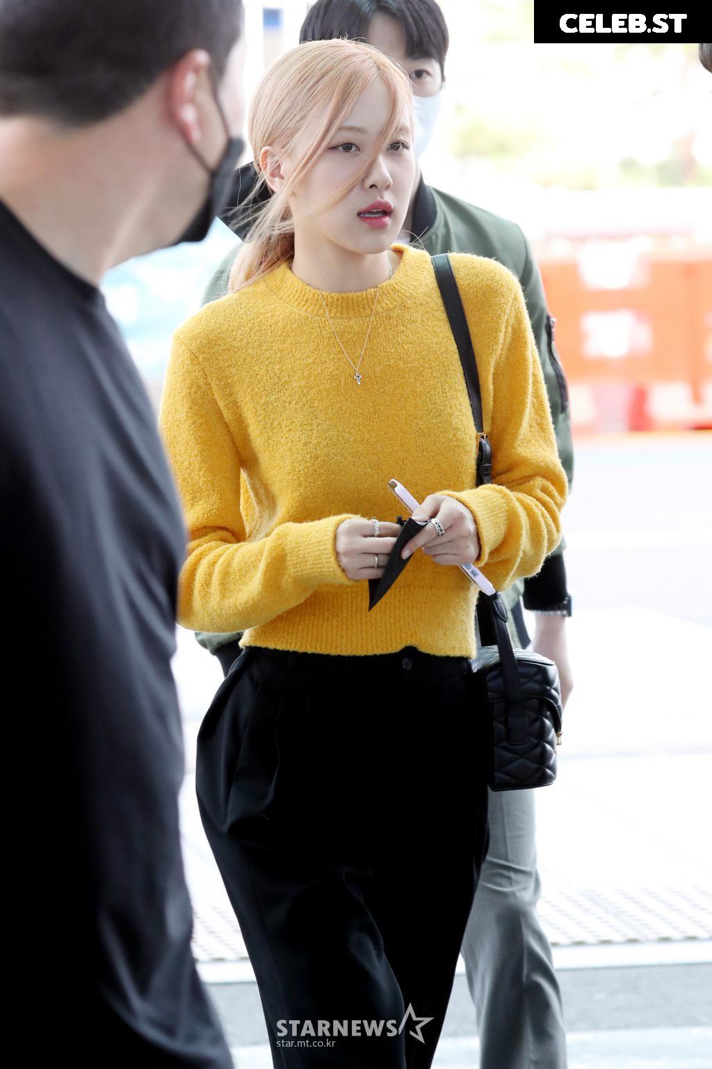 Rosé || Roseanne Park - BLΛƆKPIИK ( BLACKPINK ) Image 4430586
