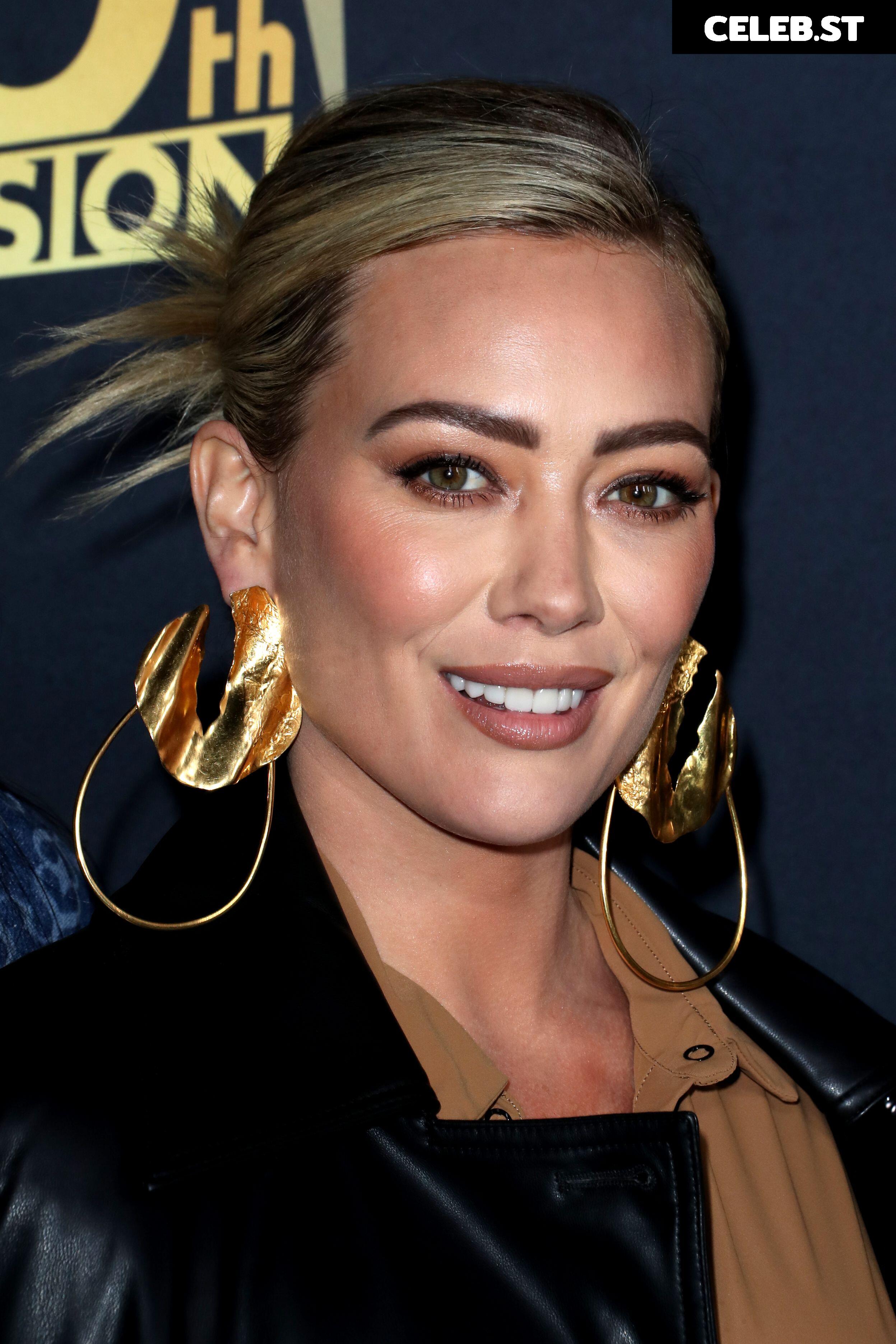 Hilary Duff Image 4430494