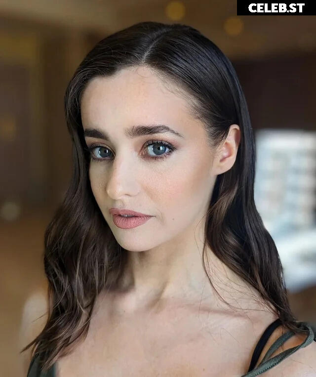 Holly Earl Image 4439541
