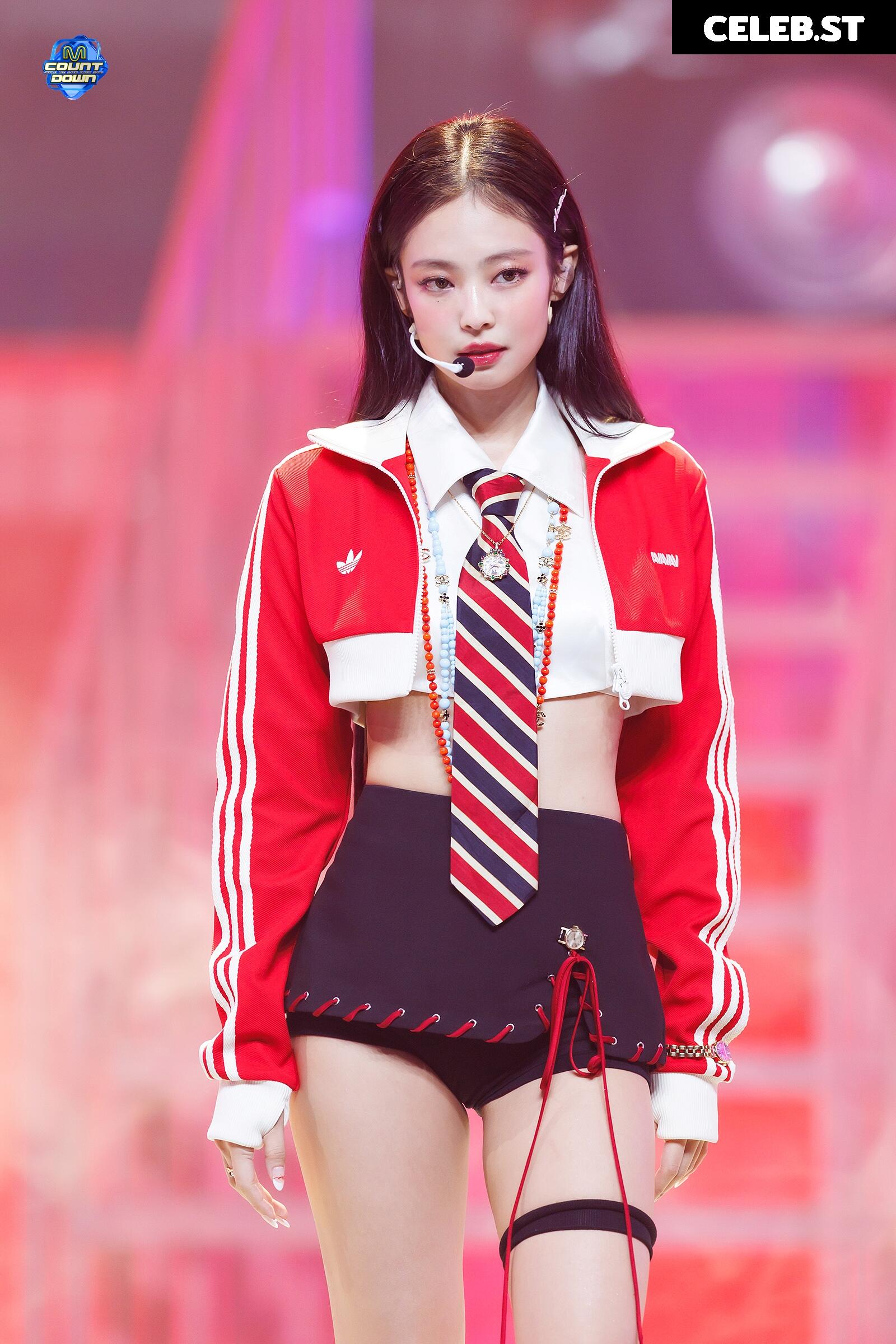 Jennie | BLΛƆKPIИK (Blackpink) Image 4439474