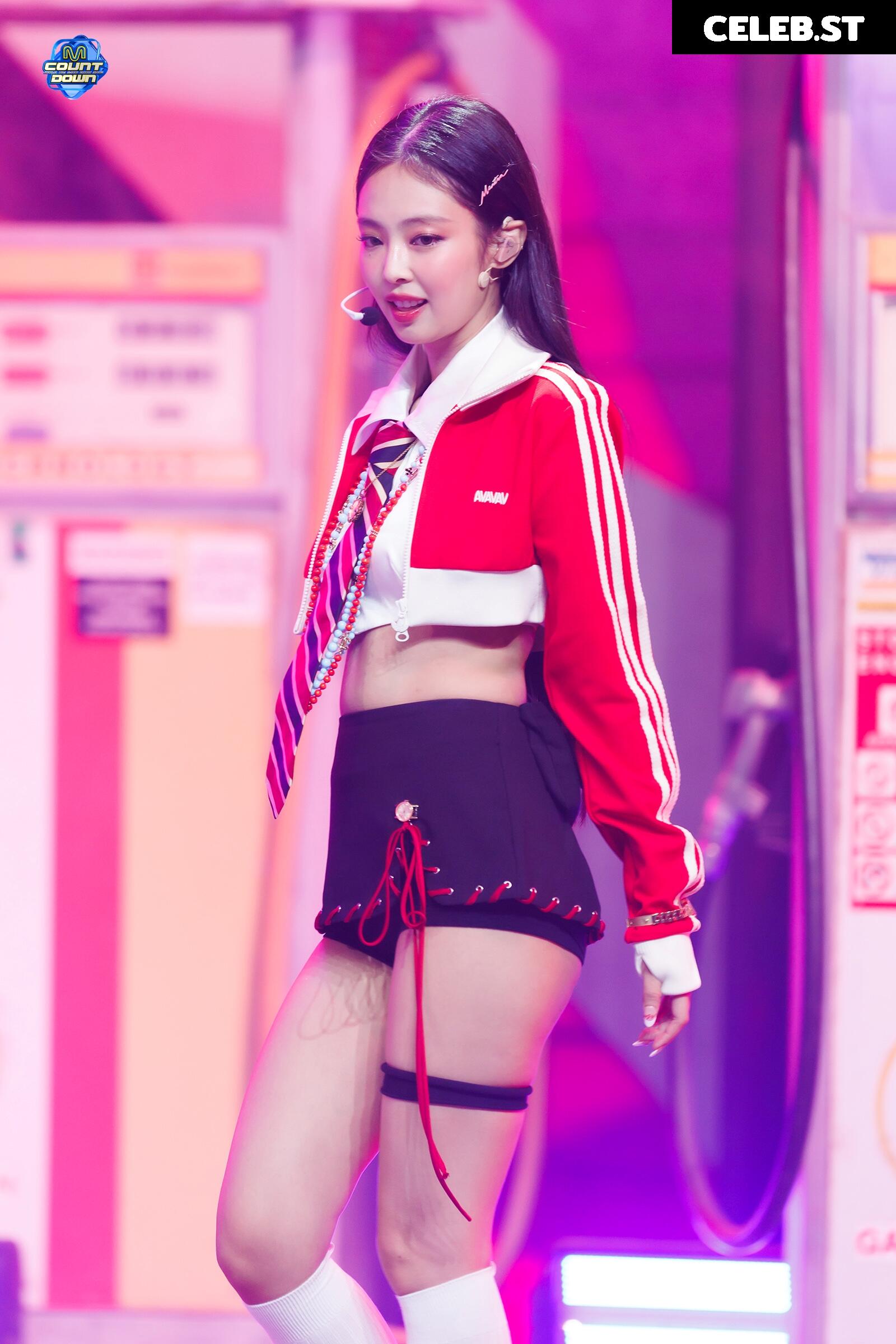 Jennie | BLΛƆKPIИK (Blackpink) Image 4438660