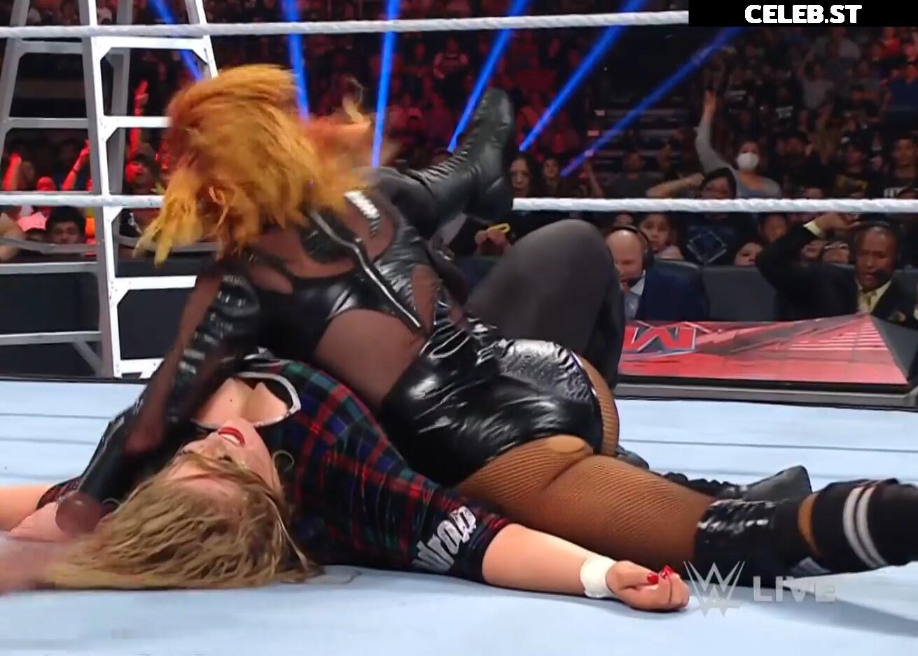 WWE Becky Lynch Image 4425624