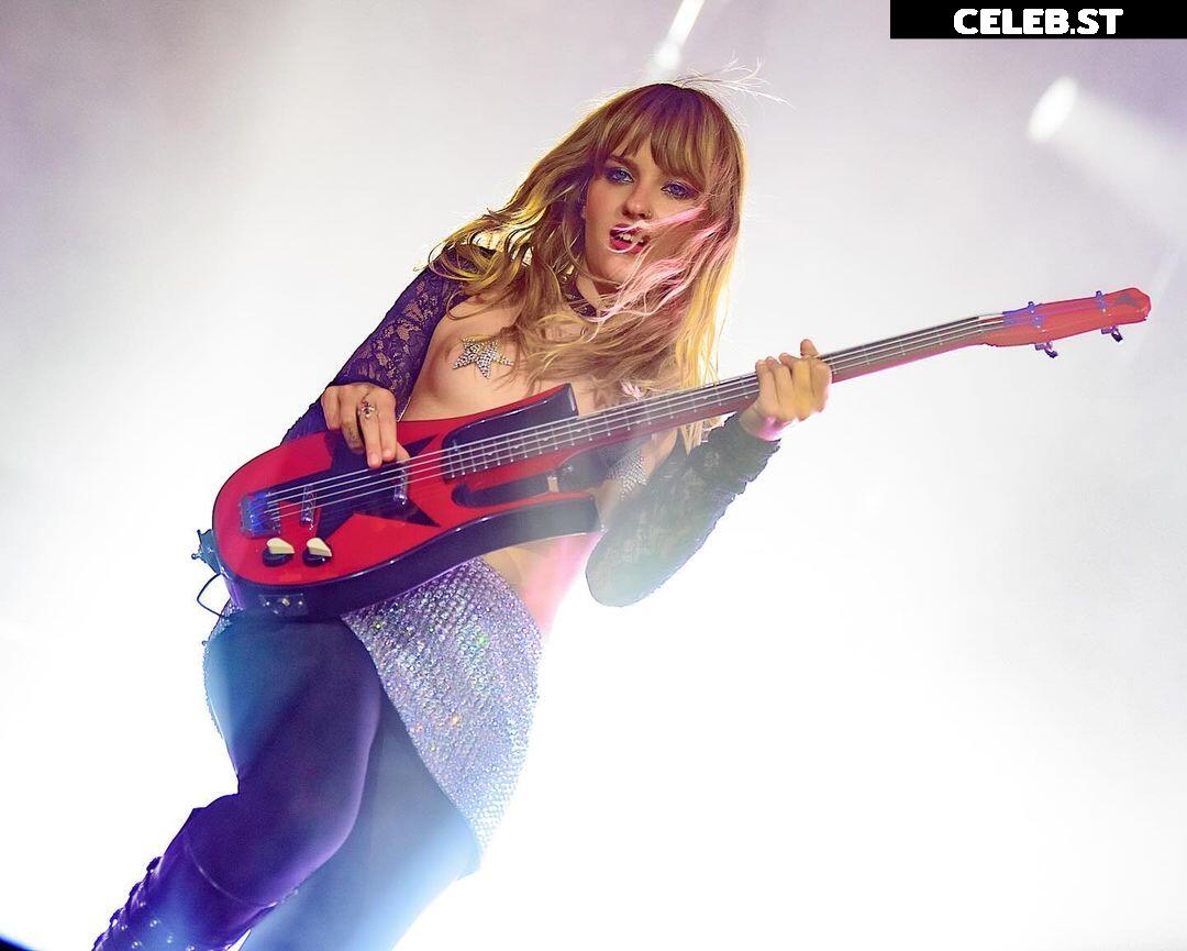 Victoria De Angelis (Maneskin bassist) Image 4425016