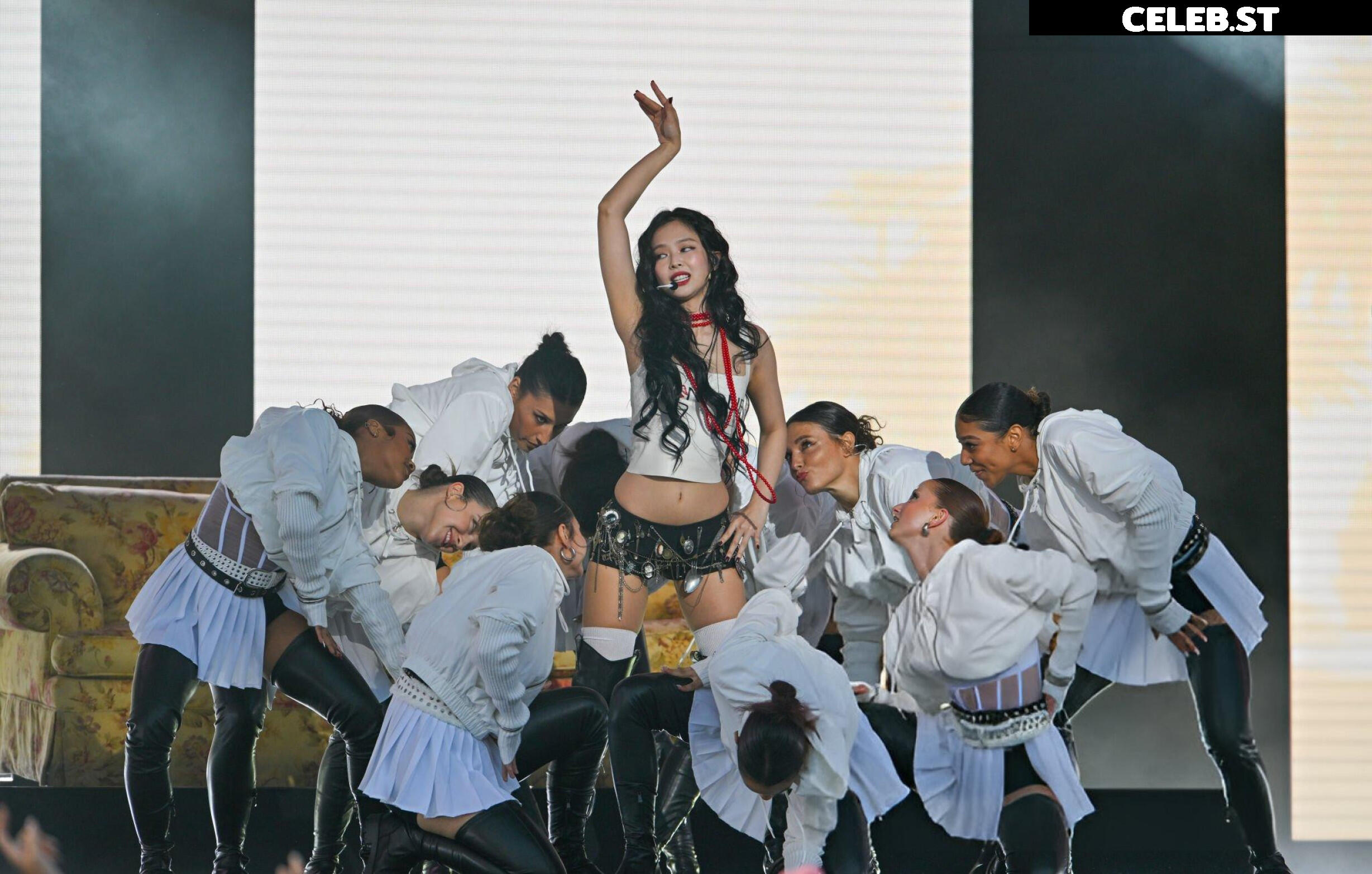 Jennie | BLΛƆKPIИK (Blackpink) Image 4425987