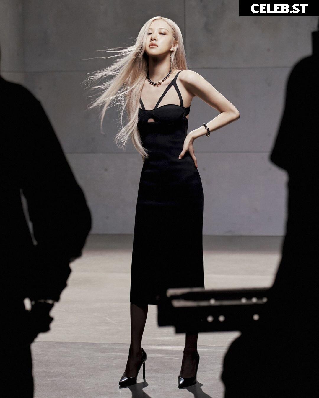 Rosé || Roseanne Park - BLΛƆKPIИK ( BLACKPINK ) Image 4426579