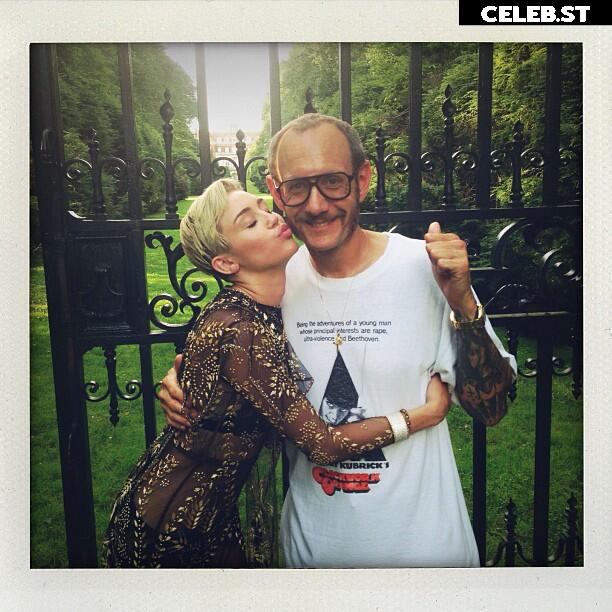 Terry Richardson with Girls Image 4426433