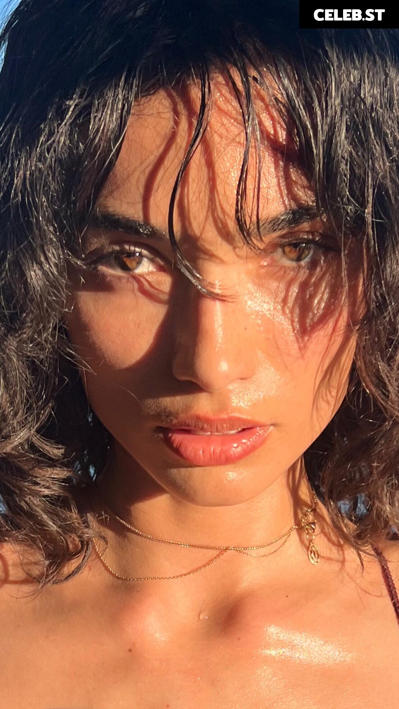 Kelly Gale / kellybellyboom Image 4426085