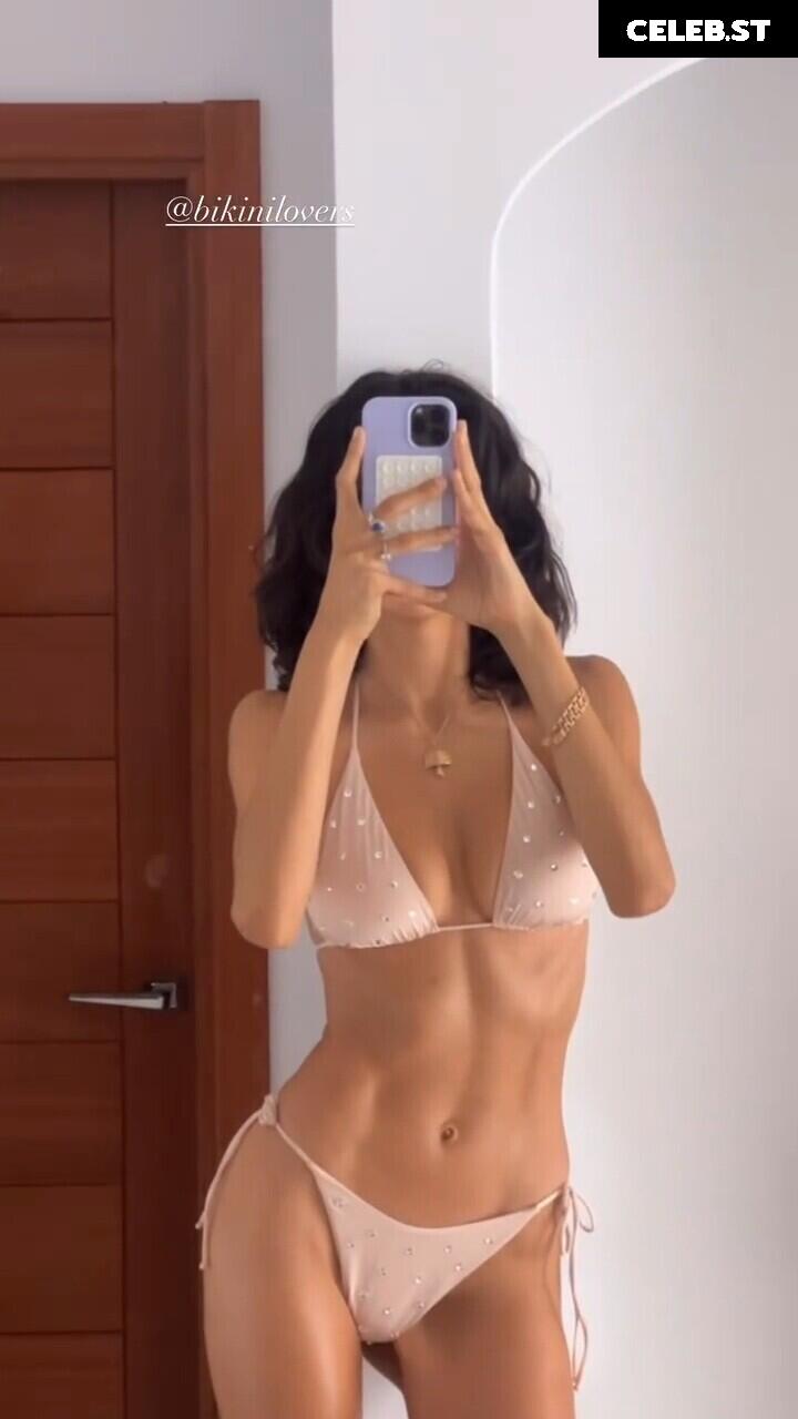 Kelly Gale / kellybellyboom Image 4426930