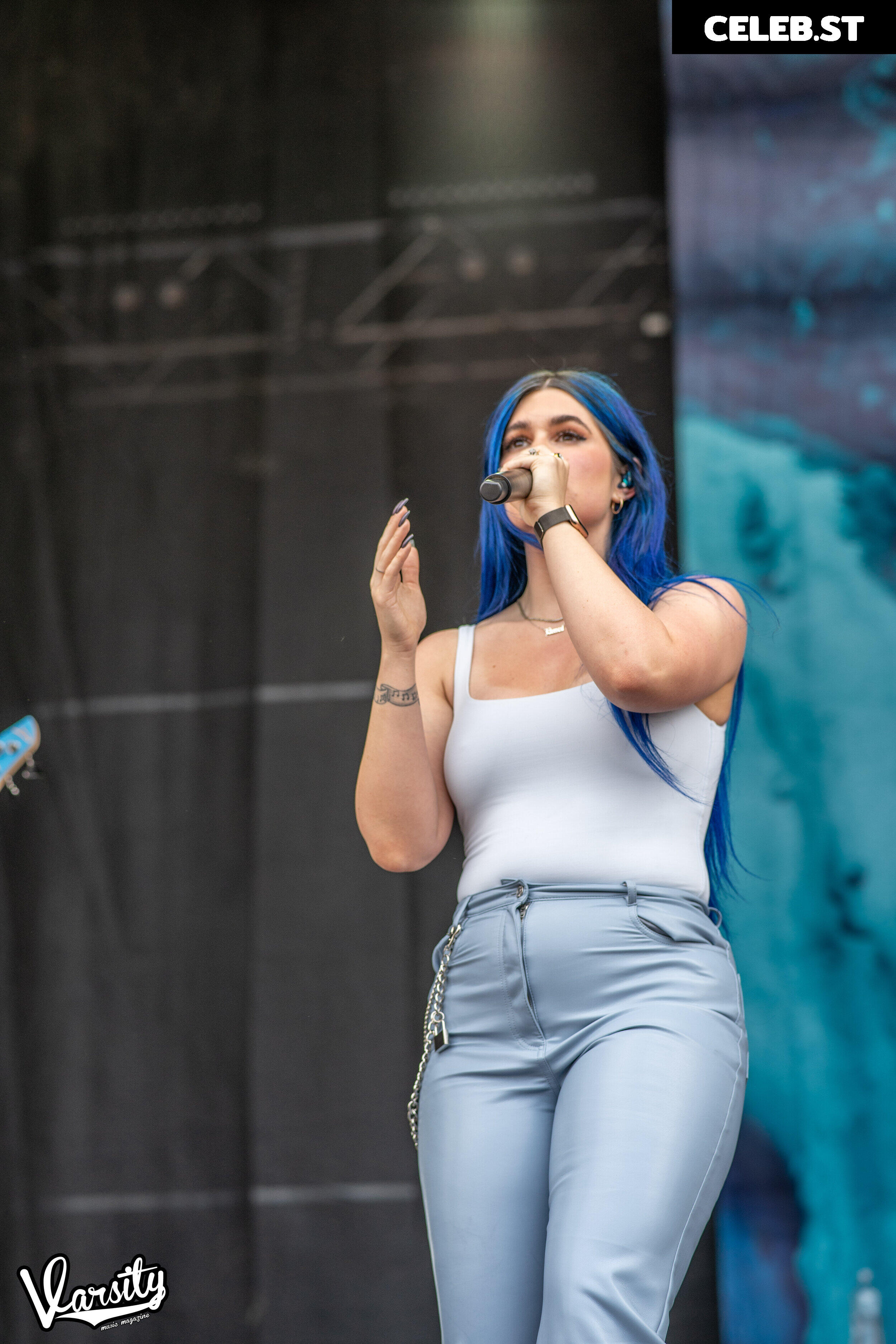 Courtney Laplante (Spiritbox Singer) Image 4427449