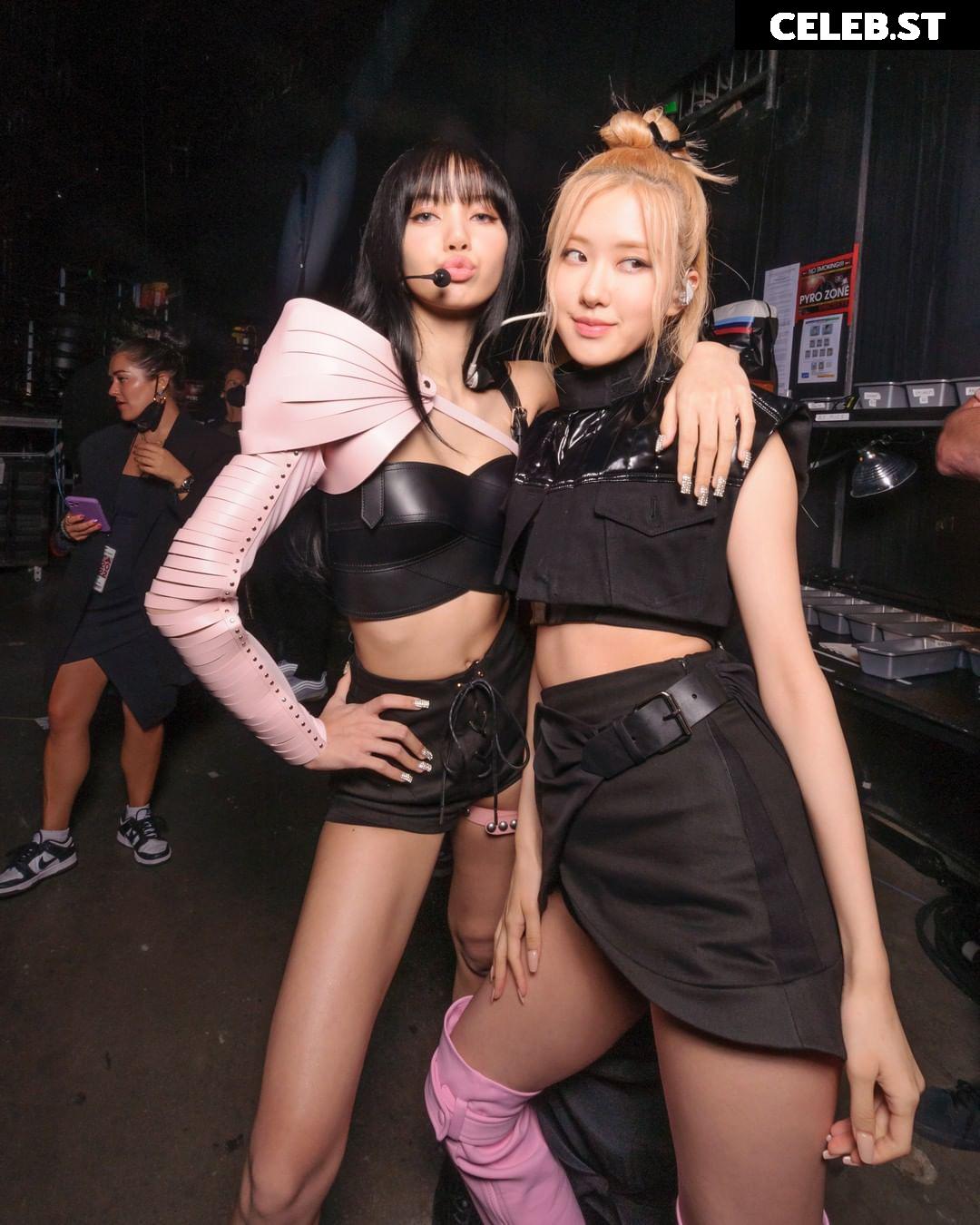 Rosé || Roseanne Park - BLΛƆKPIИK ( BLACKPINK ) Image 4427664