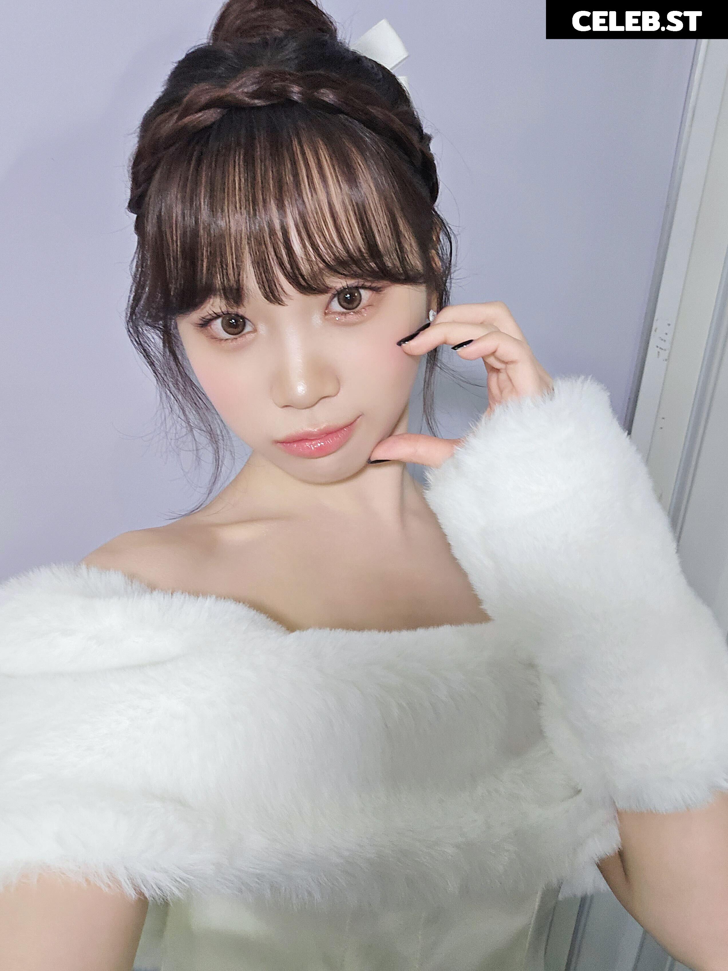Kim Chaewon 김채원 [Le Sserafim] Image 4424550