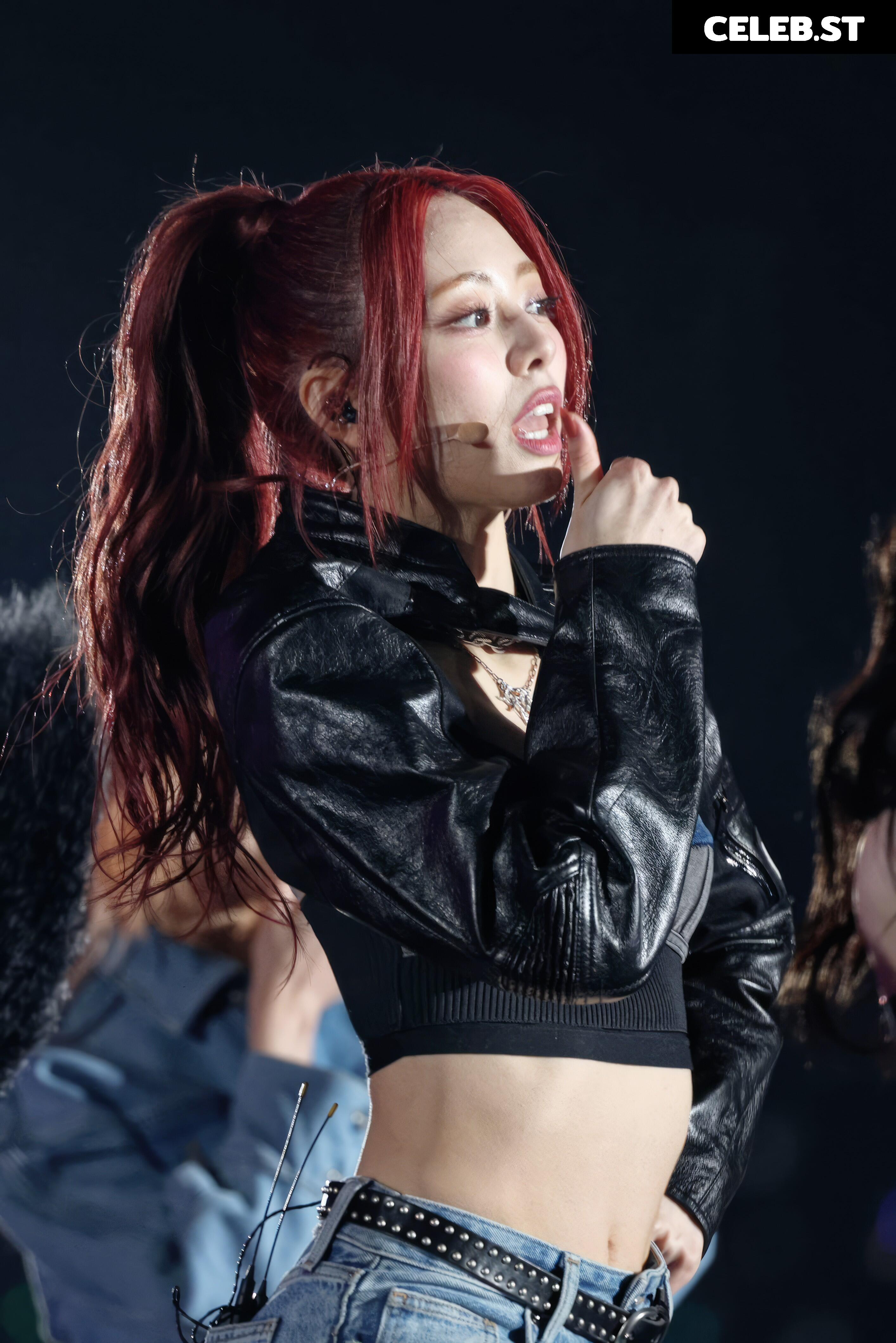 Yuna - ITZY (유나, Shin Yu Na) Image 4424039