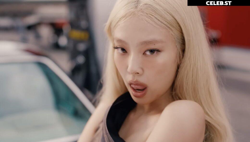 Jennie | BLΛƆKPIИK (Blackpink) Image 4421789