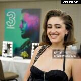 Rachel Anne Sennott Image 4421367