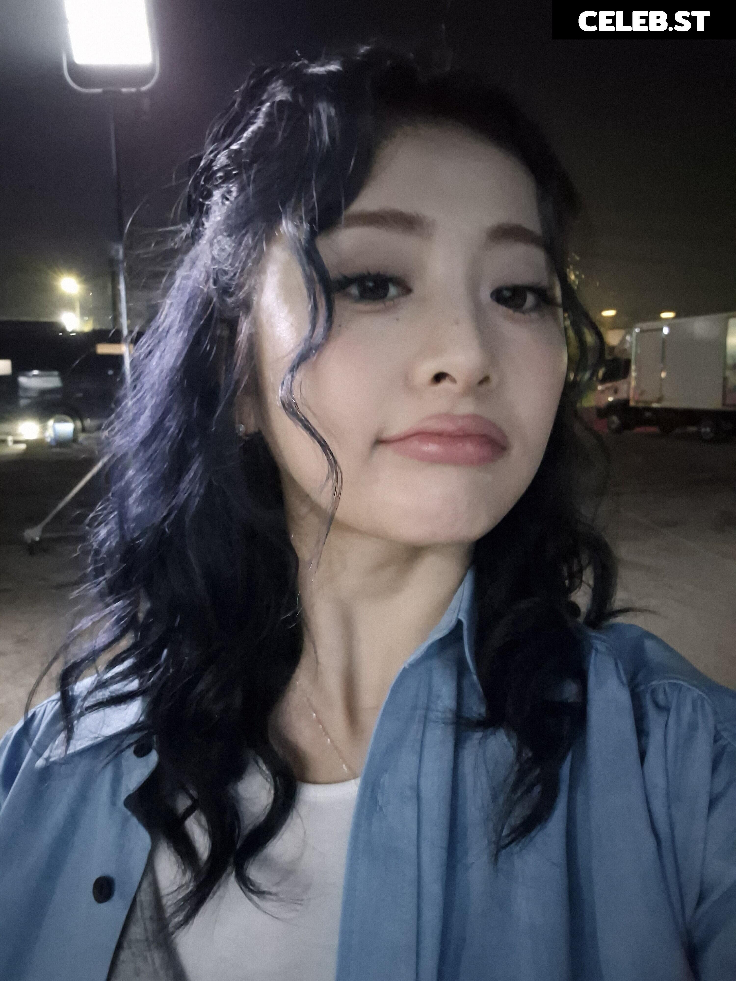 Huh Yunjin 허윤진 | LESSERAFIM Image 4422784