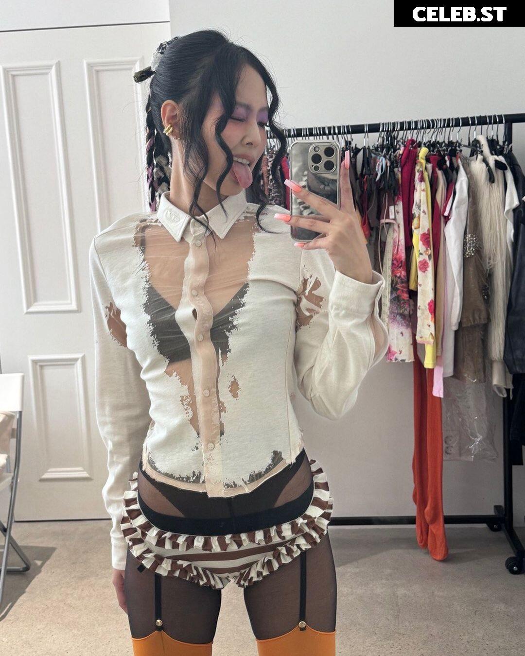 Jennie | BLΛƆKPIИK (Blackpink) Image 4422710