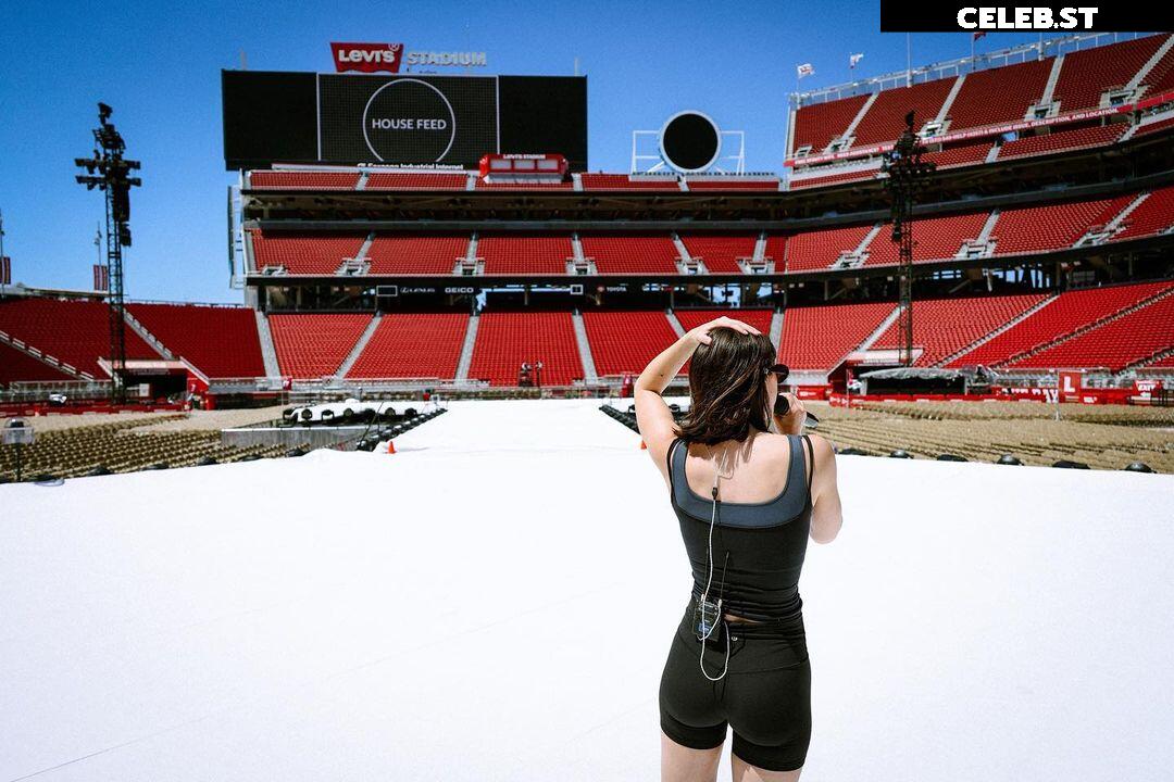 Gracie Abrams Image 4422683