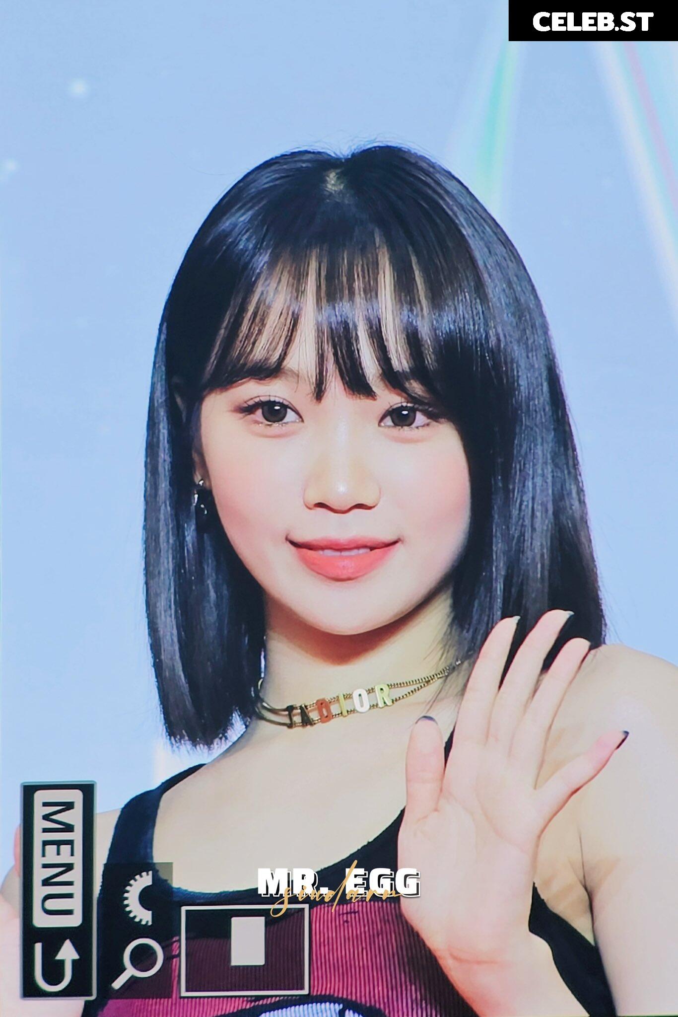 Kim Chaewon 김채원 [Le Sserafim] Image 4423402