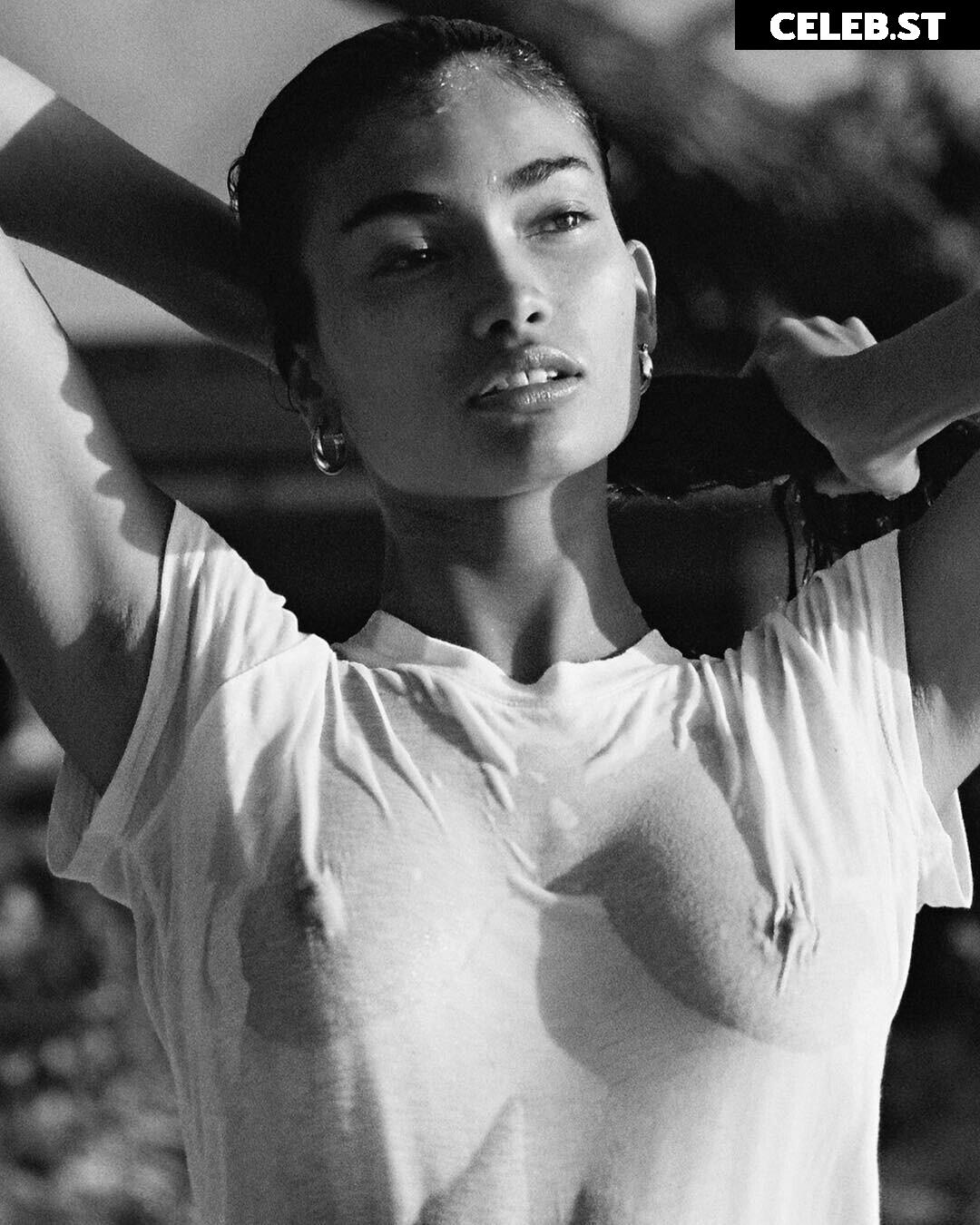 Kelly Gale / kellybellyboom Image 4423243