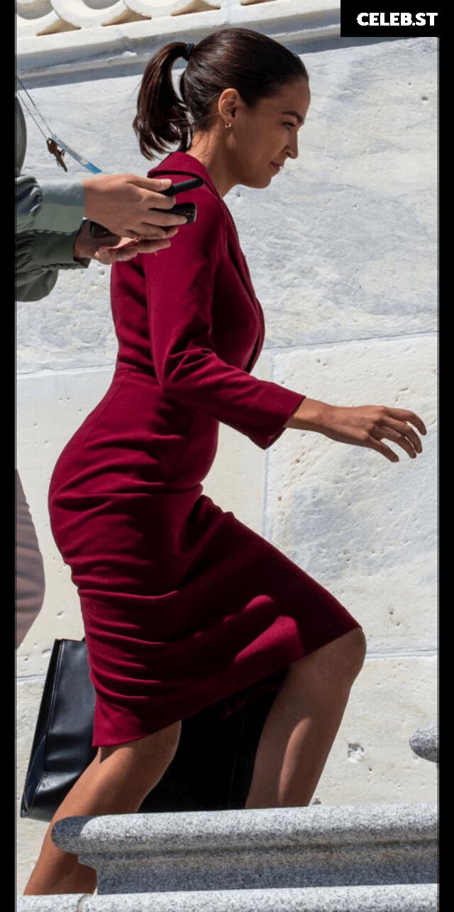Alexandria Ocasio-Cortez / AOC Image 4423997