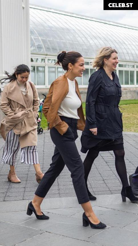 Alexandria Ocasio-Cortez / AOC Image 4420865