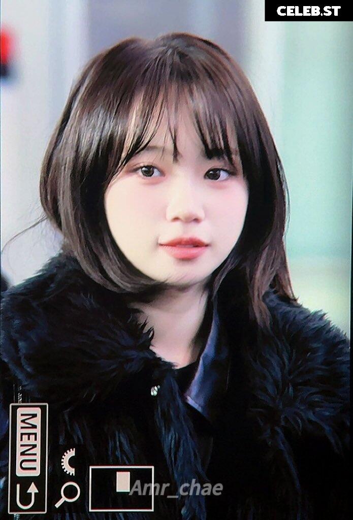 Kim Chaewon 김채원 [Le Sserafim] Image 4420981