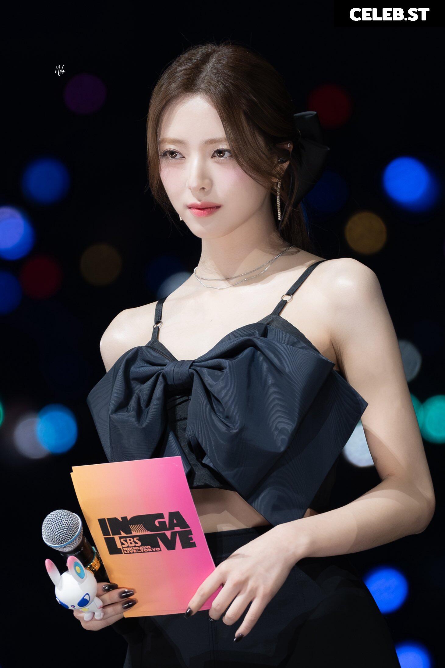 Yuna - ITZY (유나, Shin Yu Na) Image 4429638