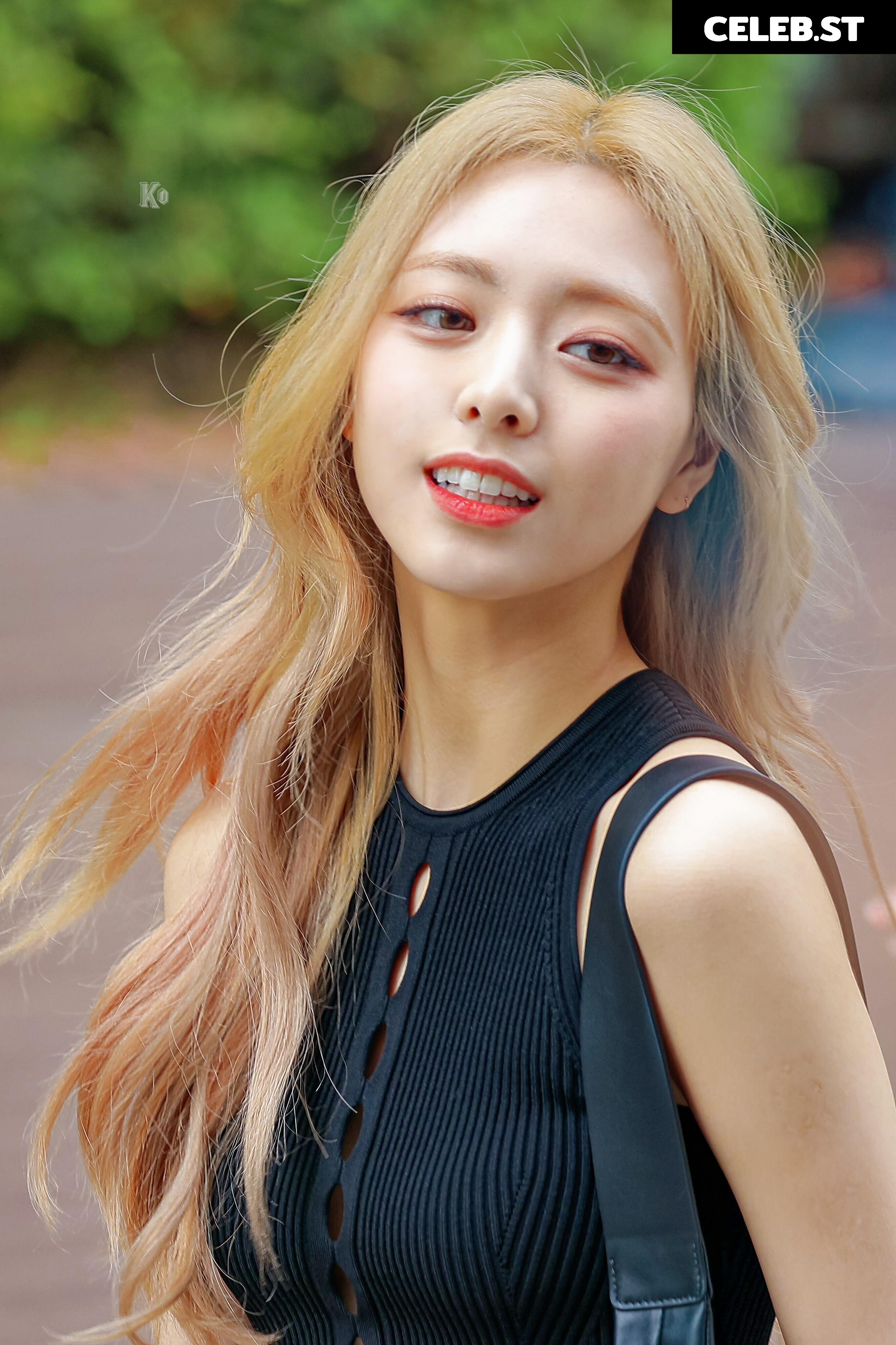 Yuna - ITZY (유나, Shin Yu Na) Image 4429394
