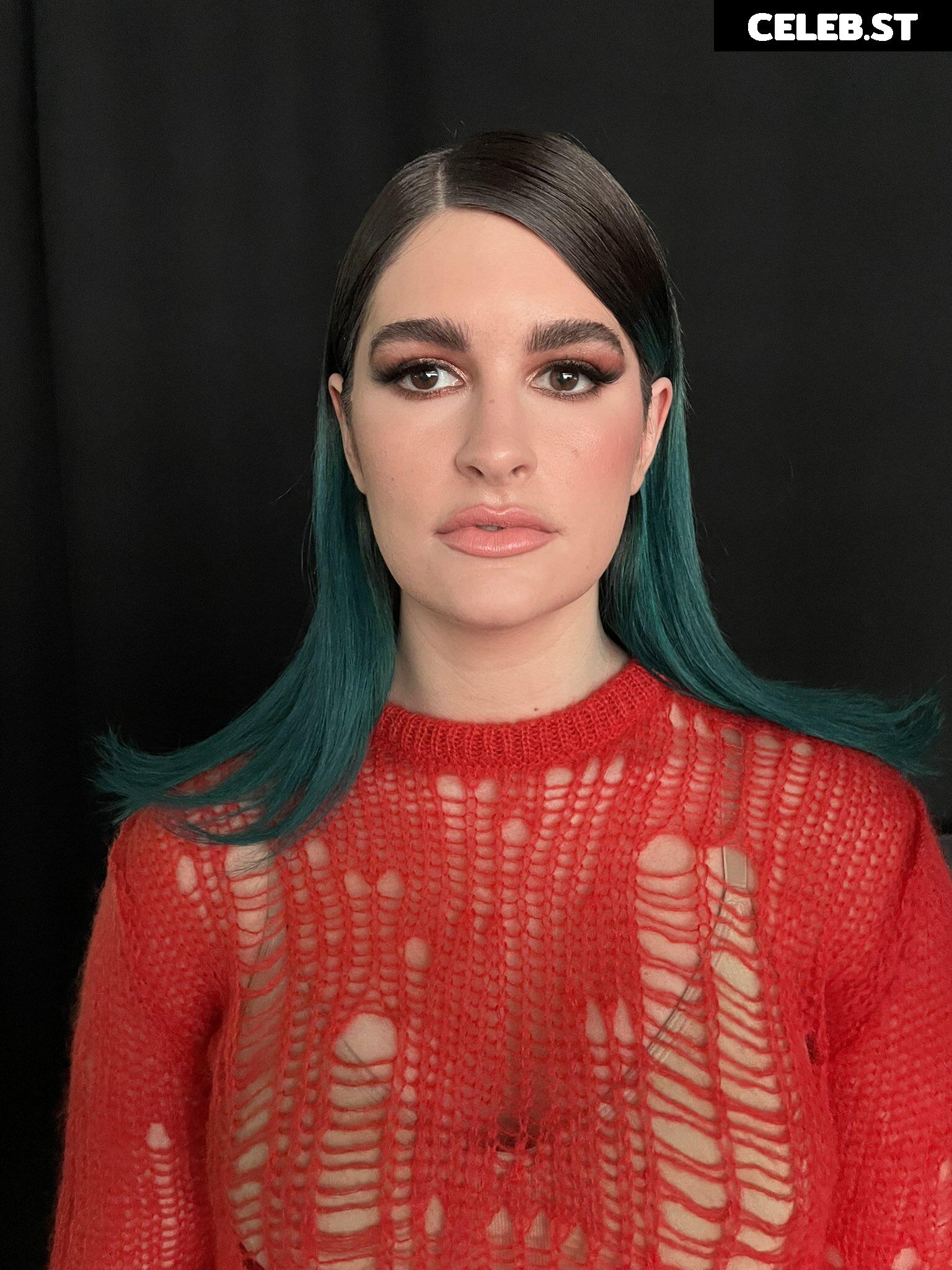 Courtney Laplante (Spiritbox Singer) Image 4429960