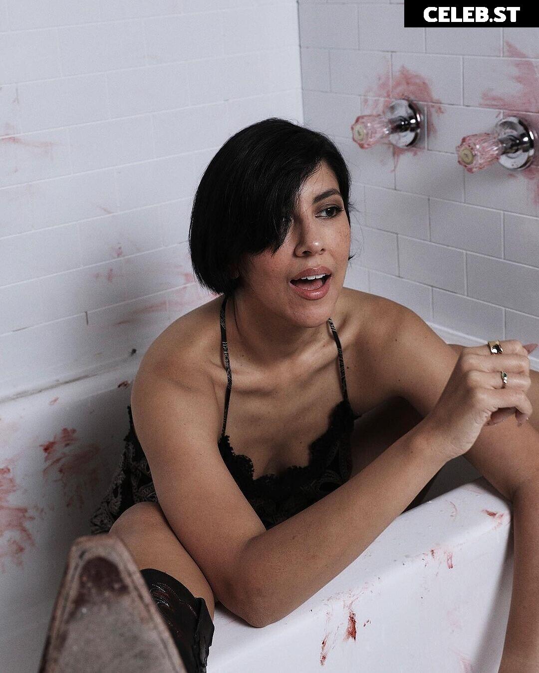 Stephanie Beatriz (Rosa Diaz from Brooklyn Nine-Nine) Image 4428776