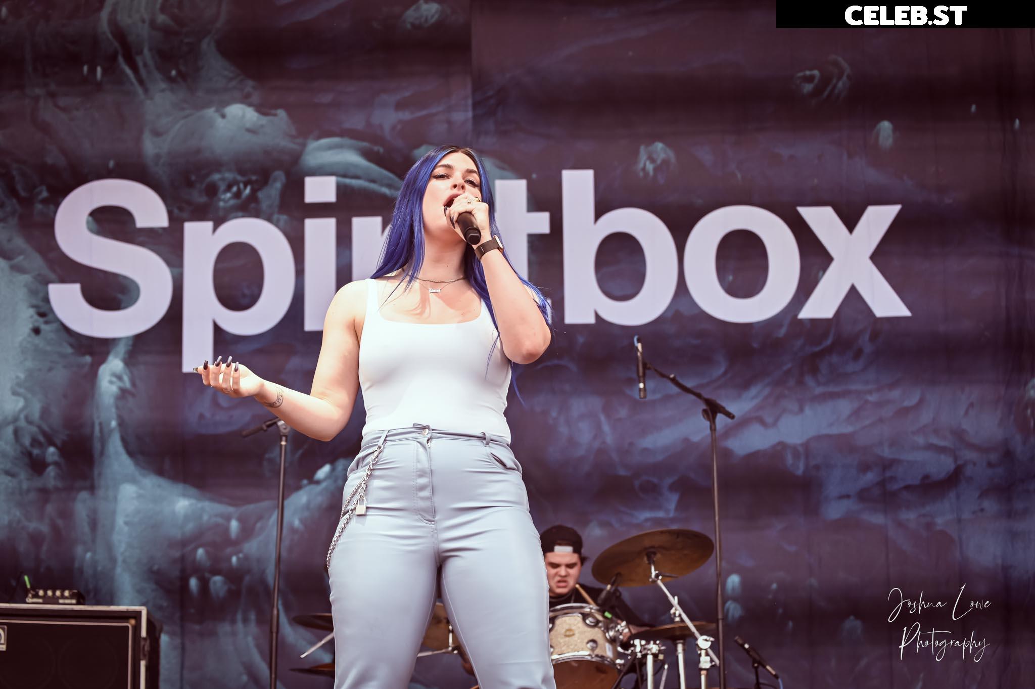 Courtney Laplante (Spiritbox Singer) Image 4428930