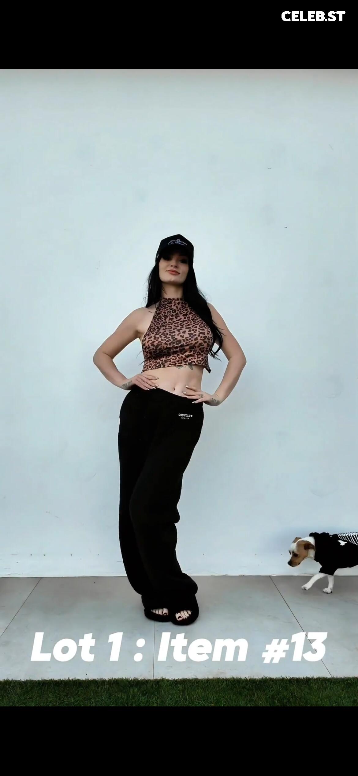 WWE's Paige / Saraya Bevis Image 4415328