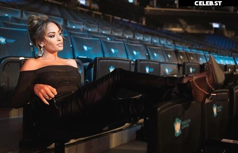 Kayla Braxton Image 4415905