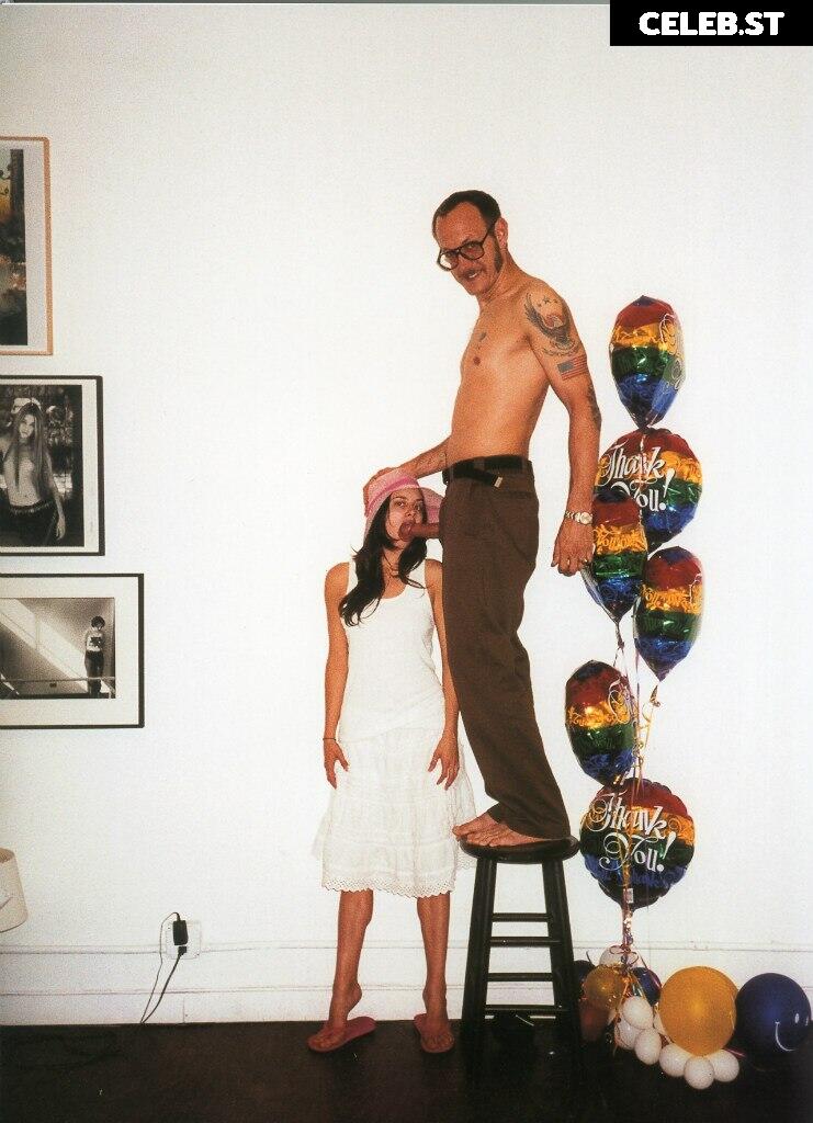 Terry Richardson with Girls Image 4416964