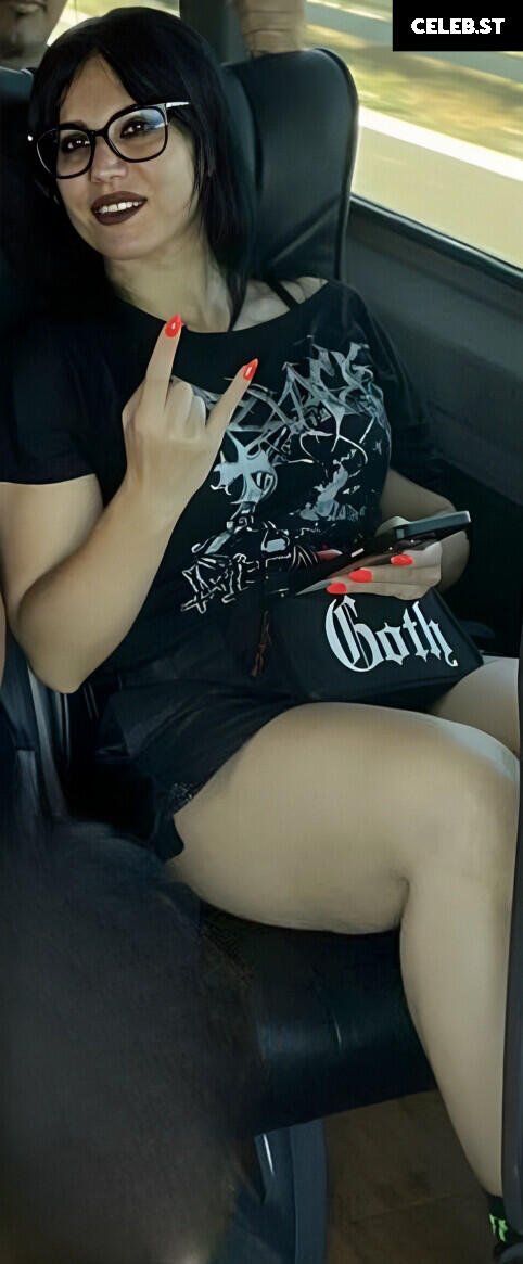 Women of Metal Image 4417821