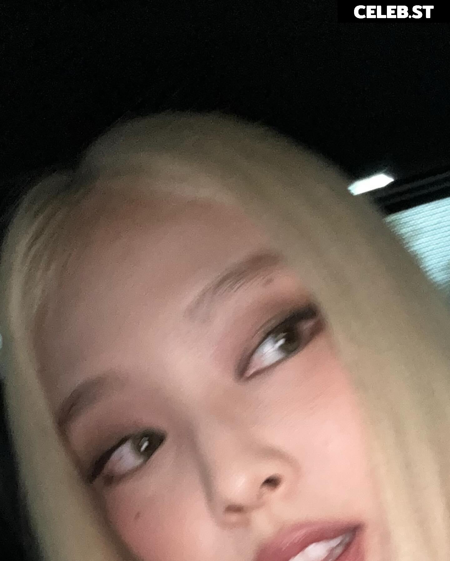 Jennie | BLΛƆKPIИK (Blackpink) Image 4417953