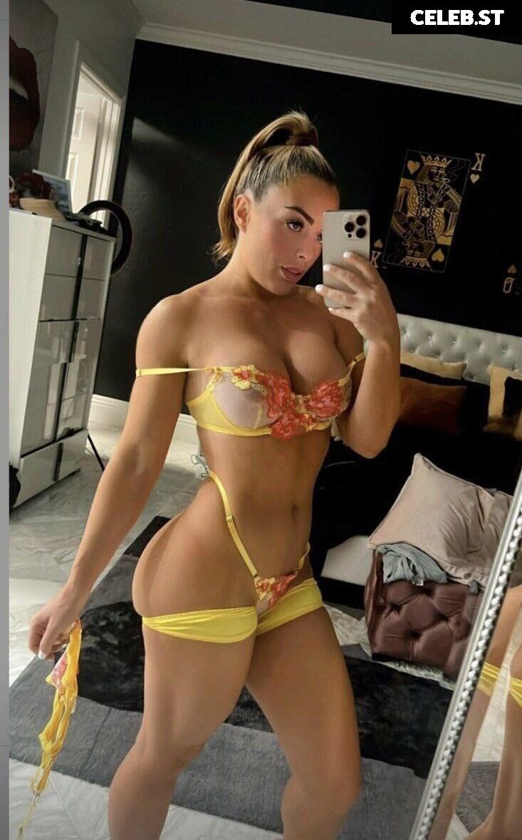 Mandy Sacs | Mandy Rose Image 4414877