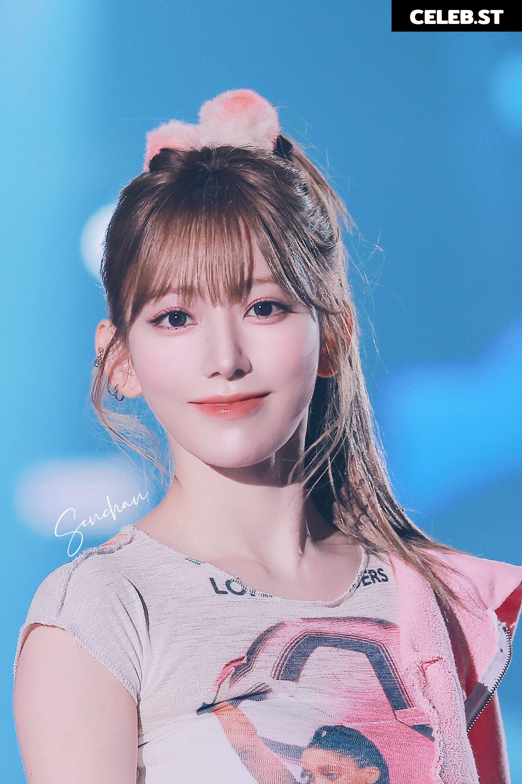 Sakura Miyawaki 宮脇 咲良 | LESSERAFIM Image 4414037