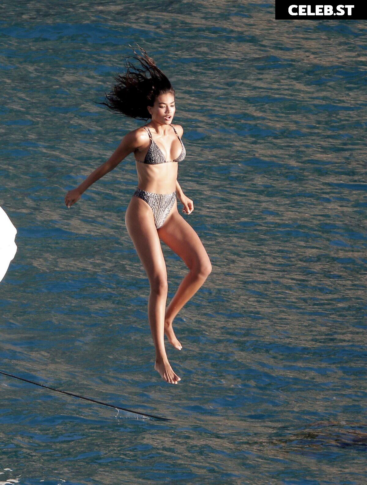 Kelly Gale / kellybellyboom Image 4414269