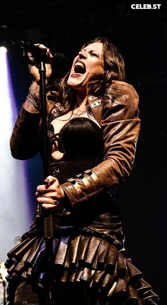 Women of Metal Image 4411386